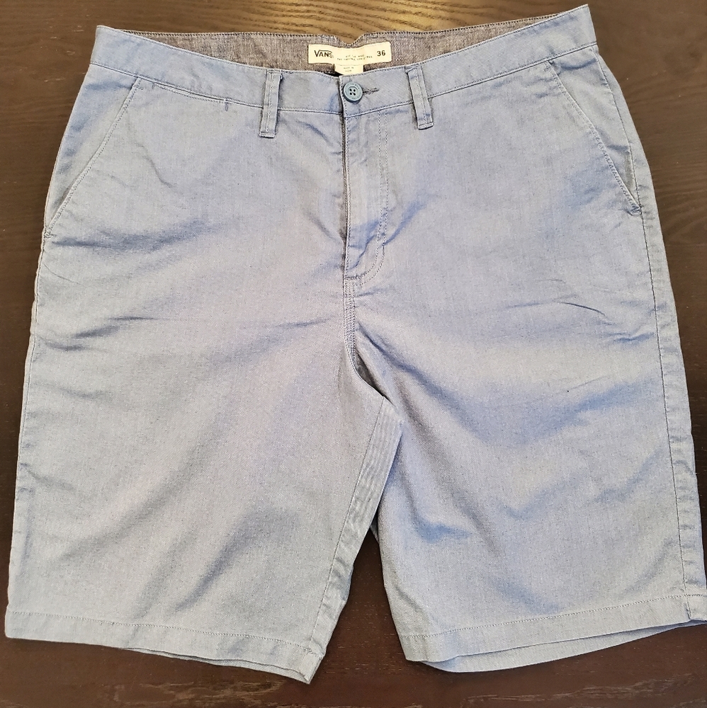 VANs relaxed fit authentic chino